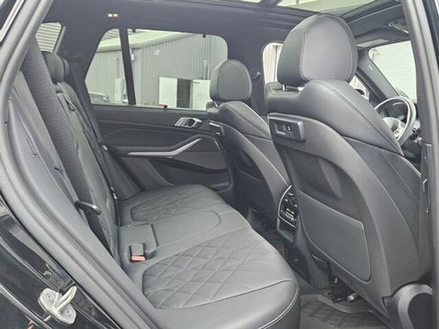 Used 2023 BMW X5 sDrive40i w/ M Sport Package image 18