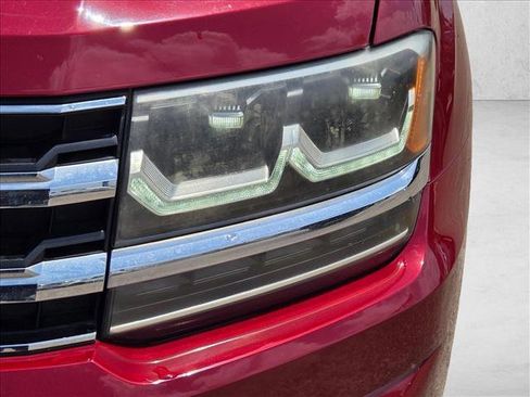 Used 2018 Volkswagen Atlas SEL AWD/4WD image 9