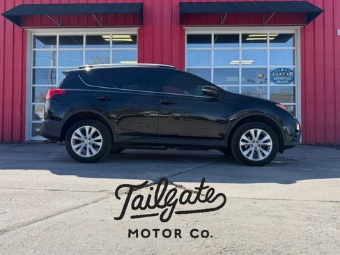 Used 2015 Toyota RAV4 Limited w/ Technology Package AWD/4WD image 1