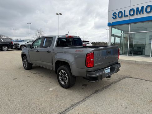 Used 2022 Chevrolet Colorado Z71 image 3