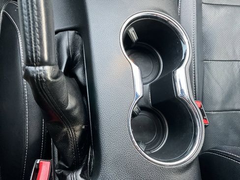 Used 2016 Ford Mustang GT Premium image 24