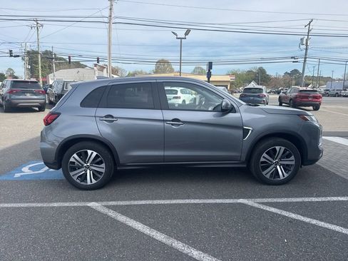 Used 2025 Mitsubishi Outlander Sport AWD image 6
