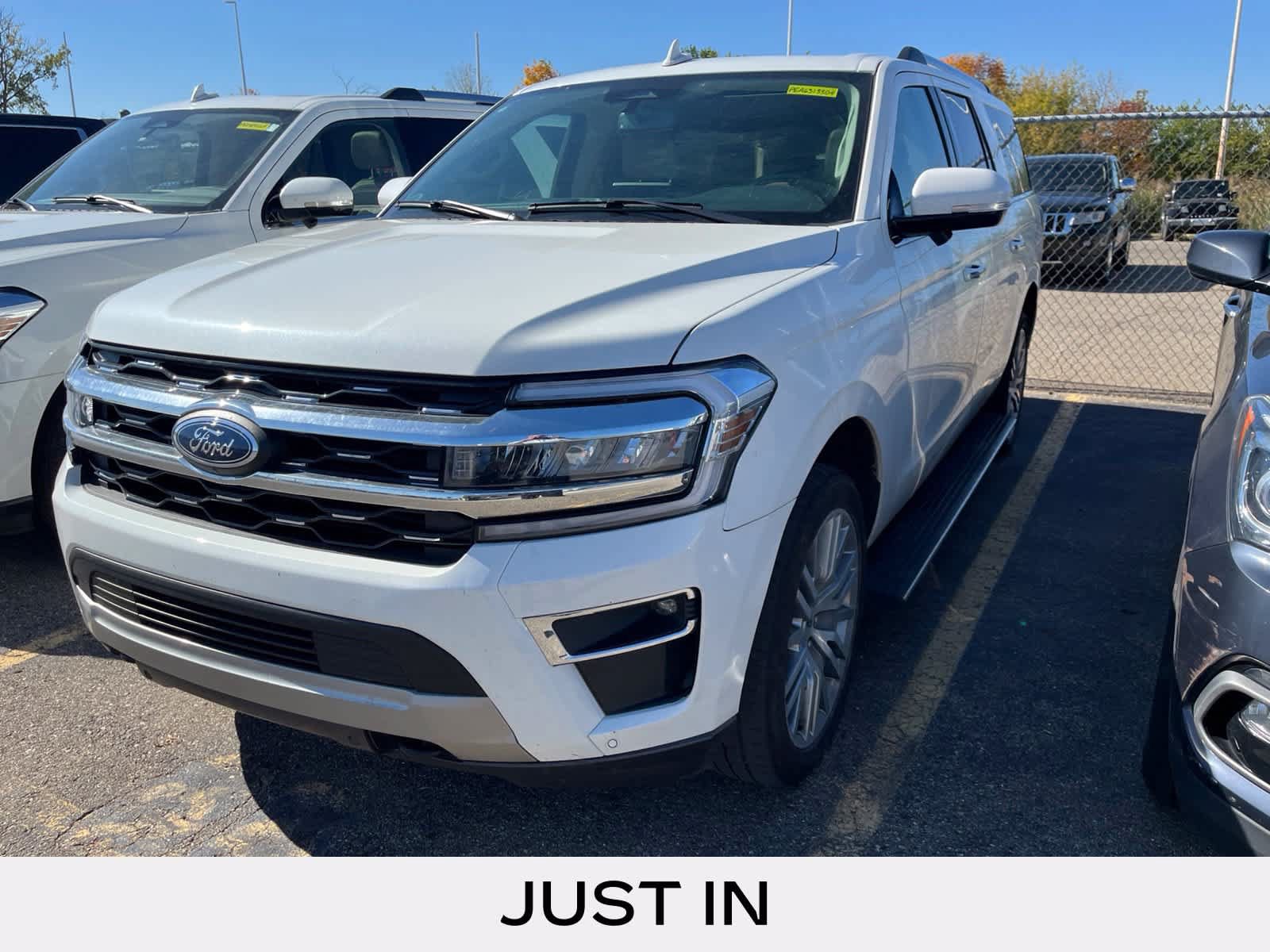 Used 2023 Ford Expedition Max Limited AWD/4WD image 1