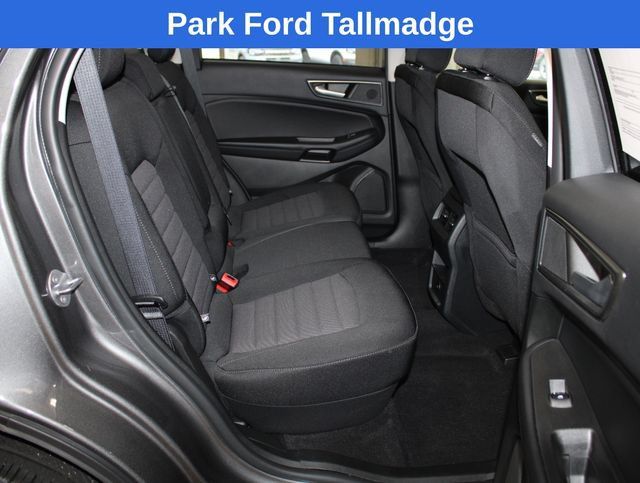 Used 2022 Ford Edge SE w/ Black Appearance Package AWD/4WD image 25