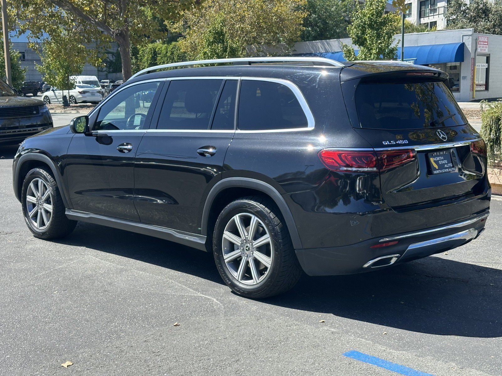 Used 2022 Mercedes-Benz GLS 450 4MATIC image 12