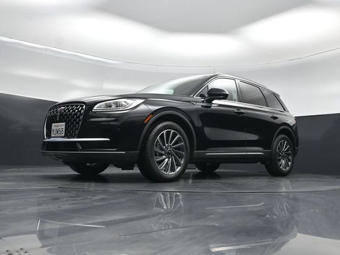Used 2023 Lincoln Corsair Reserve w/ Equipment Group 201A FWD image 39