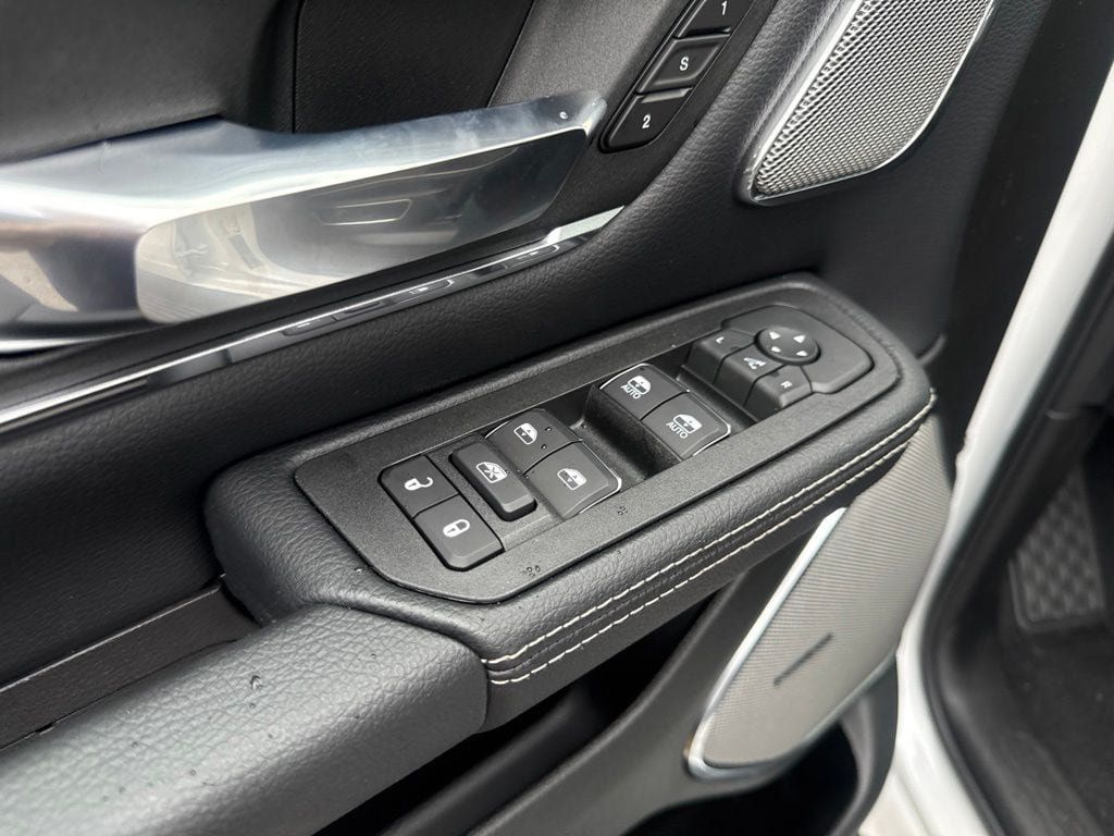 New 2027 RAM 1500 Laramie AWD/4WD image 19