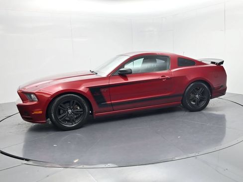 Used 2014 Ford Mustang Coupe RWD image 4