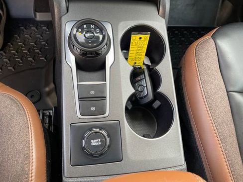 Certified 2025 Ford Bronco Sport Outer Banks w/ Outer Banks Tech Package+ image 38