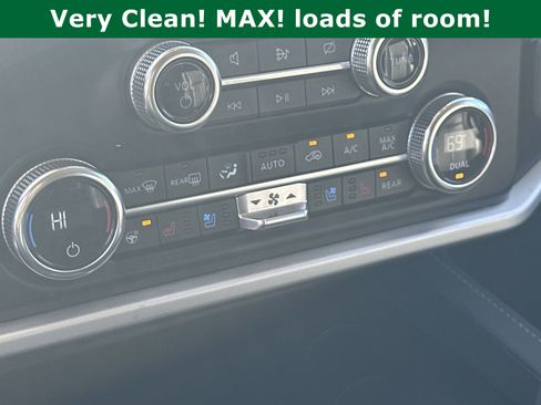 Used 2023 Ford Expedition Max XLT image 36