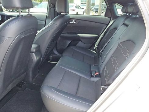 Used 2024 Kia Forte GT-Line FWD image 4