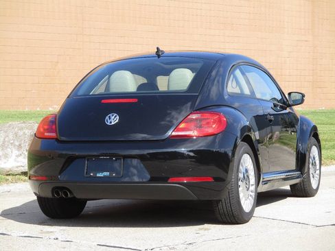 Used 2015 Volkswagen Beetle 1.8T FWD image 87