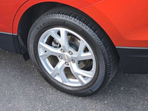 Used 2020 Chevrolet Equinox LT AWD/4WD image 17