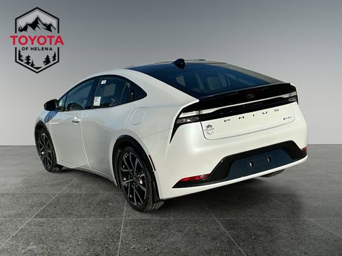 New 2026 Toyota Prius Plug-In Hybrid image 3