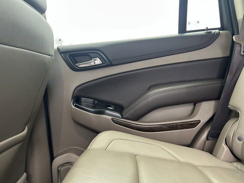 Used 2019 Chevrolet Tahoe LT image 29