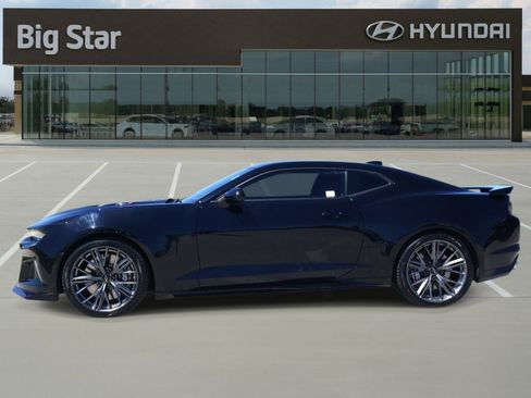 Used 2023 Chevrolet Camaro ZL1 RWD image 2