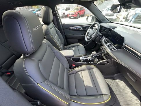 New 2026 Chevrolet TrailBlazer ACTIV w/ Convenience Package FWD image 24