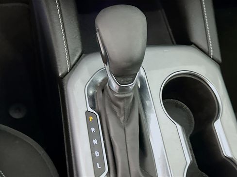 Used 2025 Chevrolet Blazer LT image 25