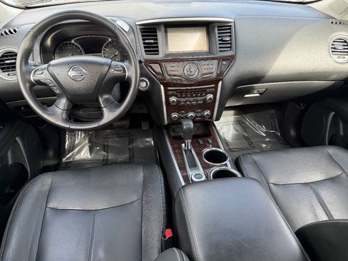 Used 2014 Nissan Pathfinder SL w/ SL Premium Package AWD/4WD image 22