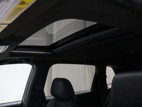 Used 2024 Honda CR-V Sport Touring image 9