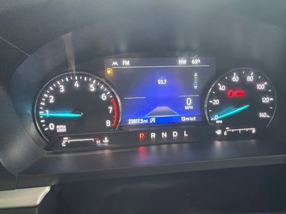 Used 2024 Ford Explorer XLT