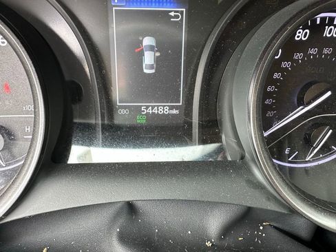 Used 2023 Toyota Camry SE w/ Protection Package (Q2) (TMS) image 10