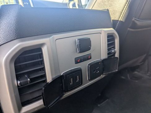 Used 2018 Ford F150 Lariat w/ Equipment Group 502A Luxury image 12