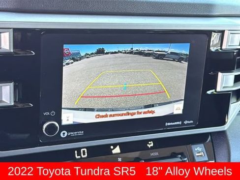 Used 2022 Toyota Tundra SR5 w/ SR5 Convenience Package AWD/4WD image 16