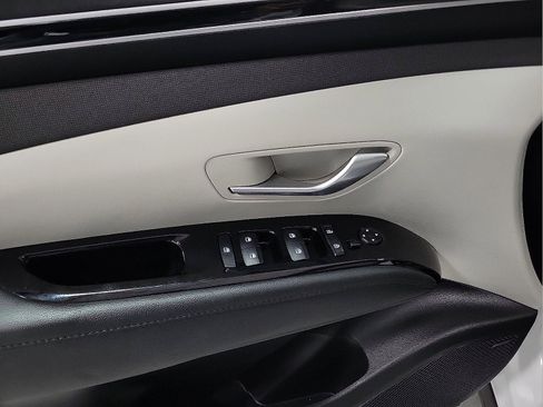 Used 2023 Hyundai Tucson Limited image 11
