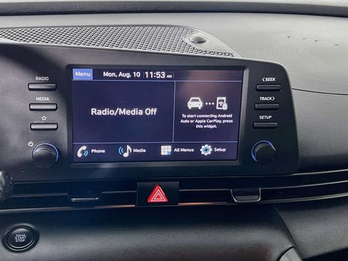 Certified 2025 Hyundai Elantra Sport FWD image 15