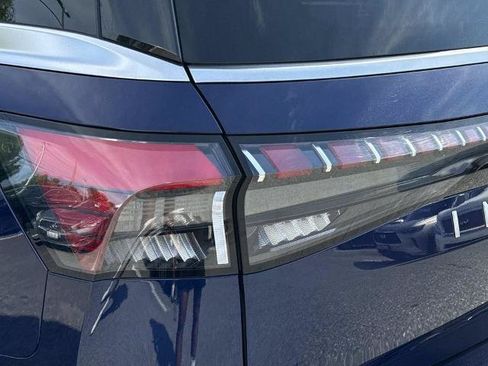 Certified 2025 INFINITI QX80 Luxe AWD/4WD image 11