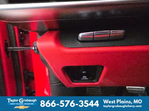 New 2027 Chevrolet Corvette Stingray Convertible w/ Z51 Performance Package RWD image 19