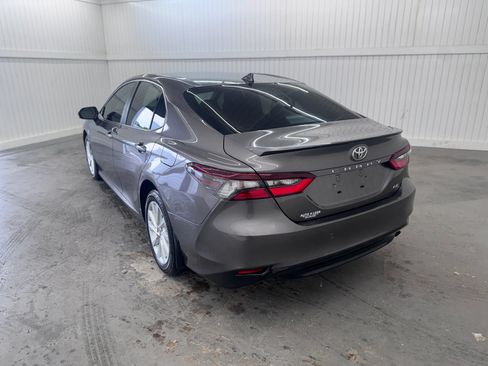 Used 2023 Toyota Camry LE FWD image 7