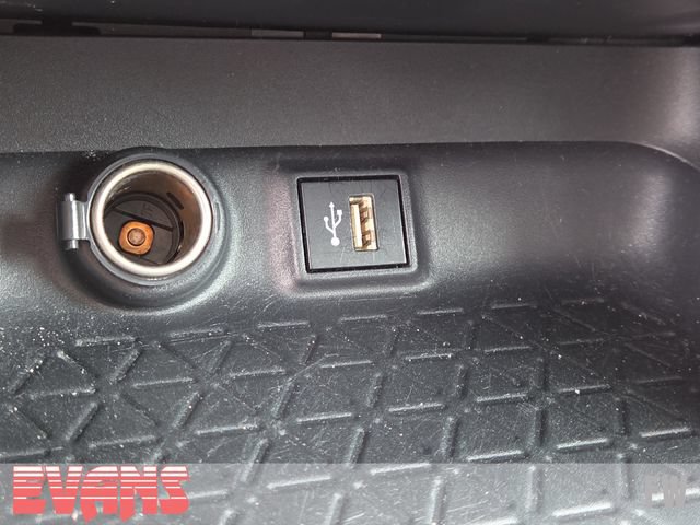 Certified 2025 Toyota RAV4 LE AWD/4WD image 9