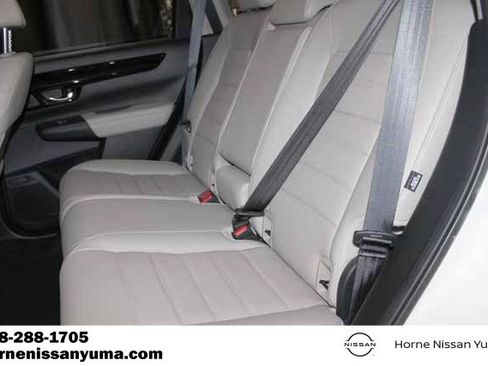 Used 2025 Honda CR-V EX-L image 5