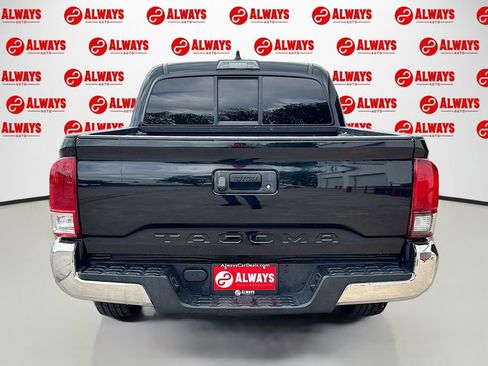 Used 2021 Toyota Tacoma SR5 w/ SR5 Appearance Package (SM) RWD image 7