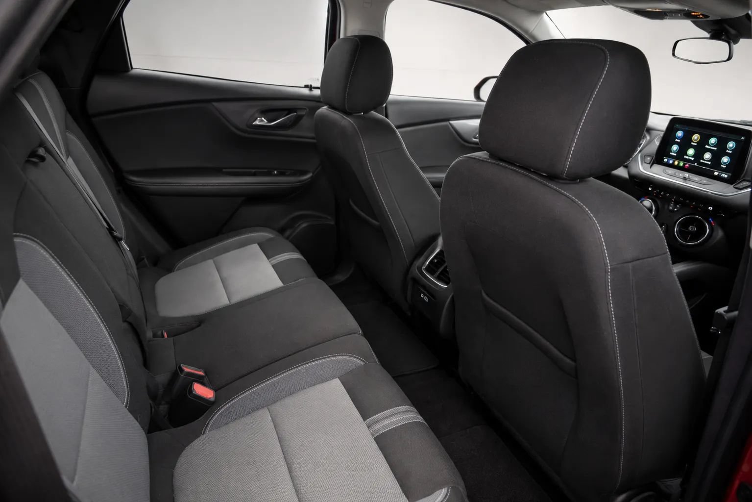 Used 2023 Chevrolet Blazer LT AWD/4WD image 13