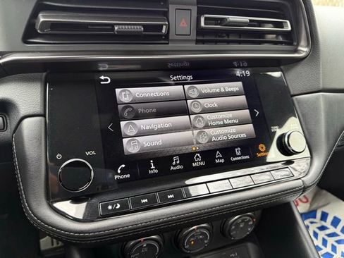 Used 2023 Nissan Z Performance w/ Floor Mat Package (L93) image 28