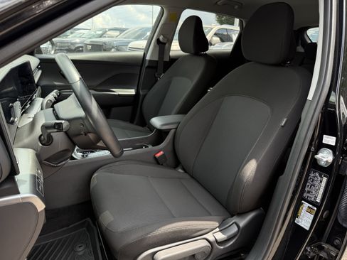 Used 2026 Hyundai Kona SEL Sport FWD image 16