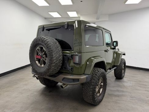 Used 2016 Jeep Wrangler Sahara AWD/4WD image 9