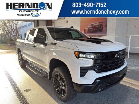 New 2026 Chevrolet Silverado 1500 LT Trail Boss w/ Convenience Package II AWD/4WD image 1
