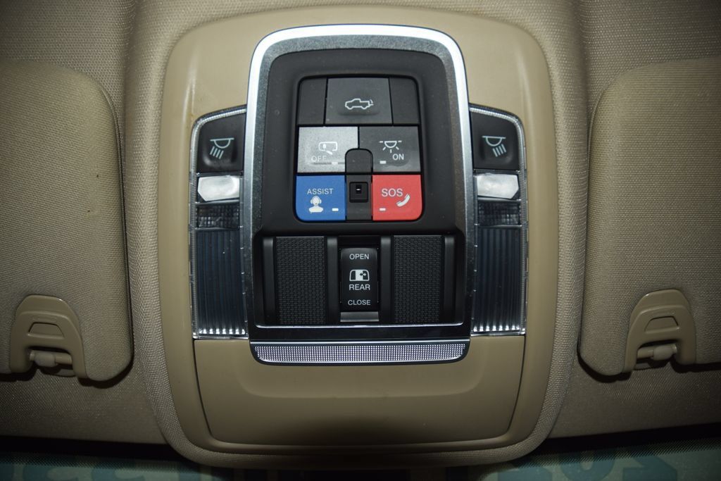 Used 2021 RAM 3500 Limited AWD/4WD image 48