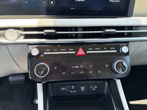 New 2026 Hyundai Tucson SEL FWD image 17
