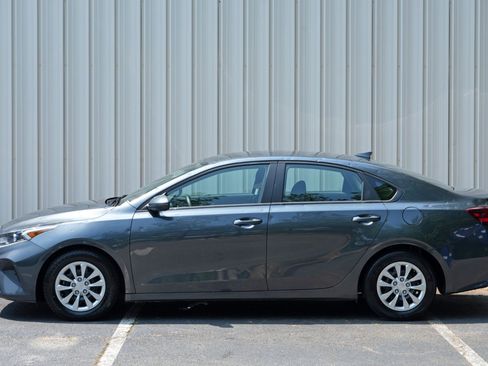 Used 2024 Kia Forte LX FWD image 41