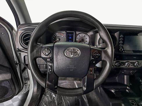 Used 2020 Toyota Tacoma SR image 13