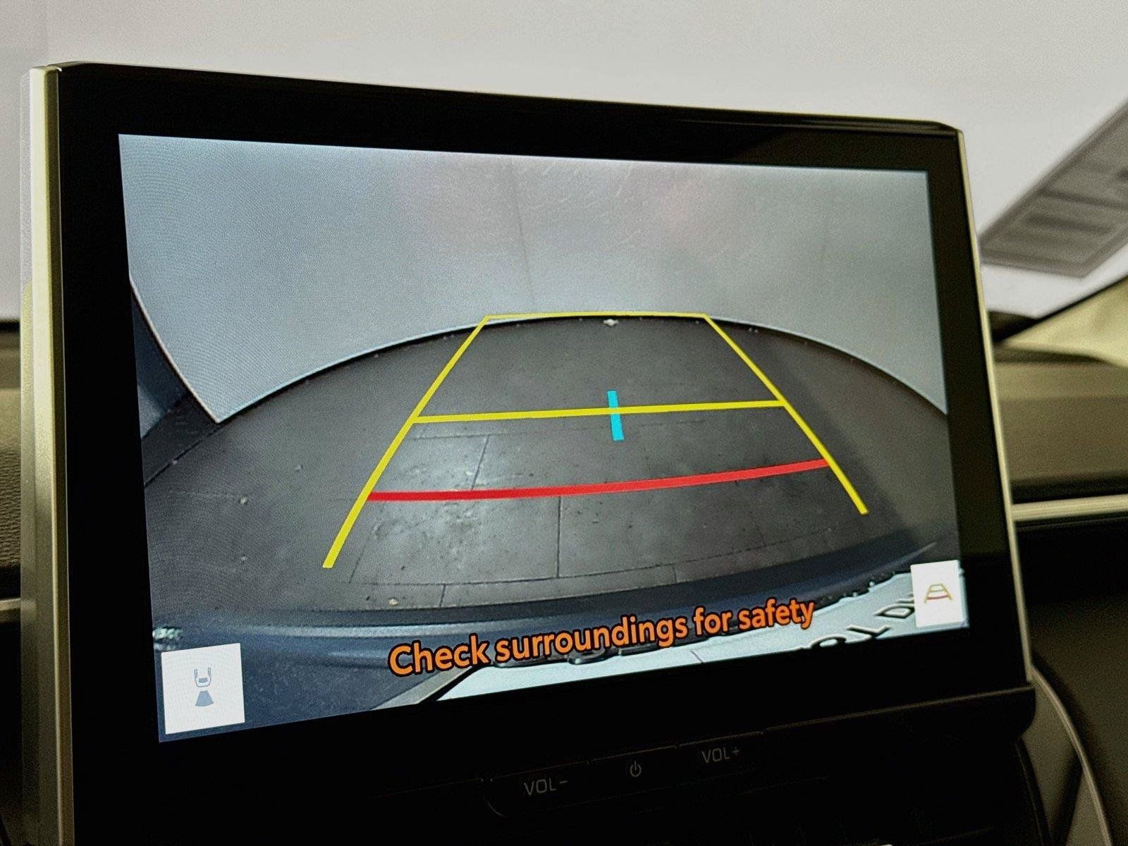 Used 2026 Toyota Corolla Cross XLE w/ Convenience Package FWD image 26