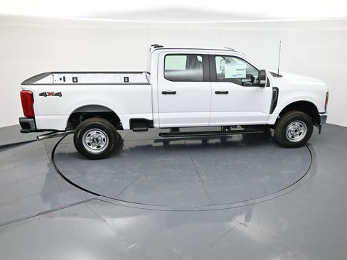 New 2026 Ford F250 XL w/ XL Chrome Package image 40