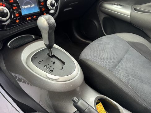 Used 2017 Nissan Juke SV image 21