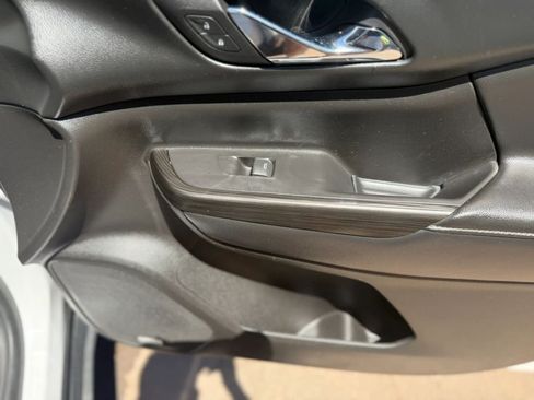Used 2018 GMC Acadia SLT AWD/4WD image 80