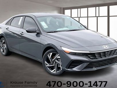 New 2025 Hyundai Elantra SEL